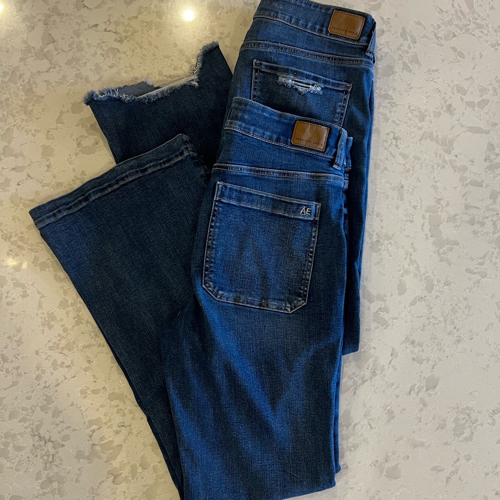 2 PAIRS American Eagle Outfitters Women's Jeans